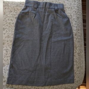 Vintage 1980s high waisted trouser midi skirt by Christie Girl. Size 6